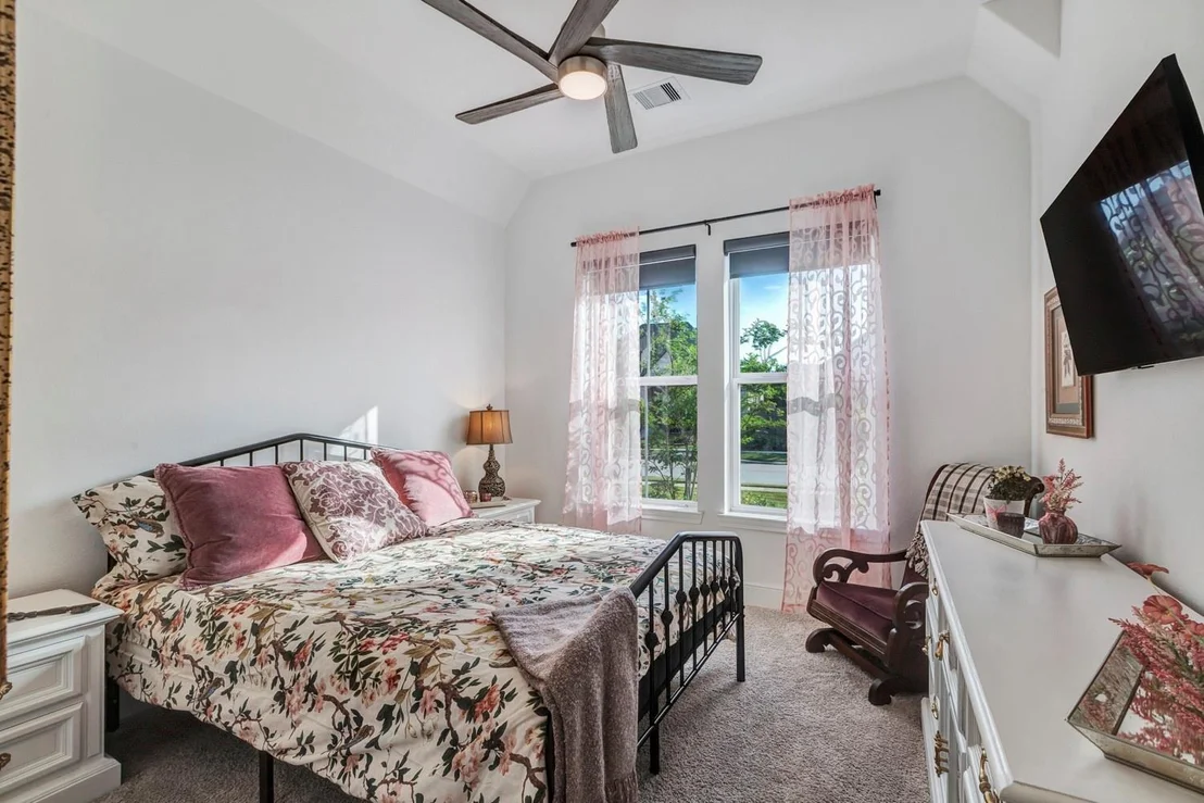 Photo of 17419 Violet Vineyard Street