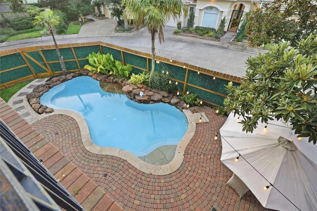 Photo of 320 Harborside Circle