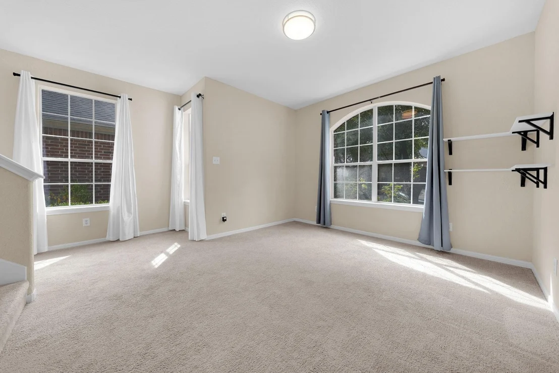 Photo of 21610 Spring Vine Lane