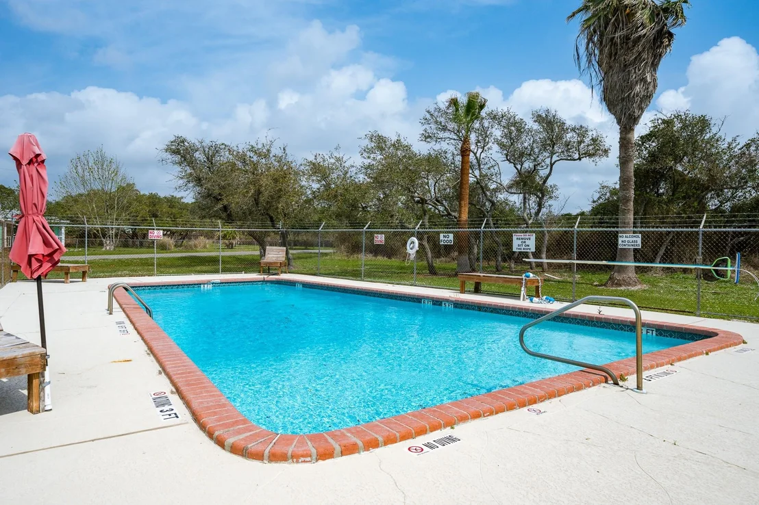 Photo of 528 W Rustic Oak Lane