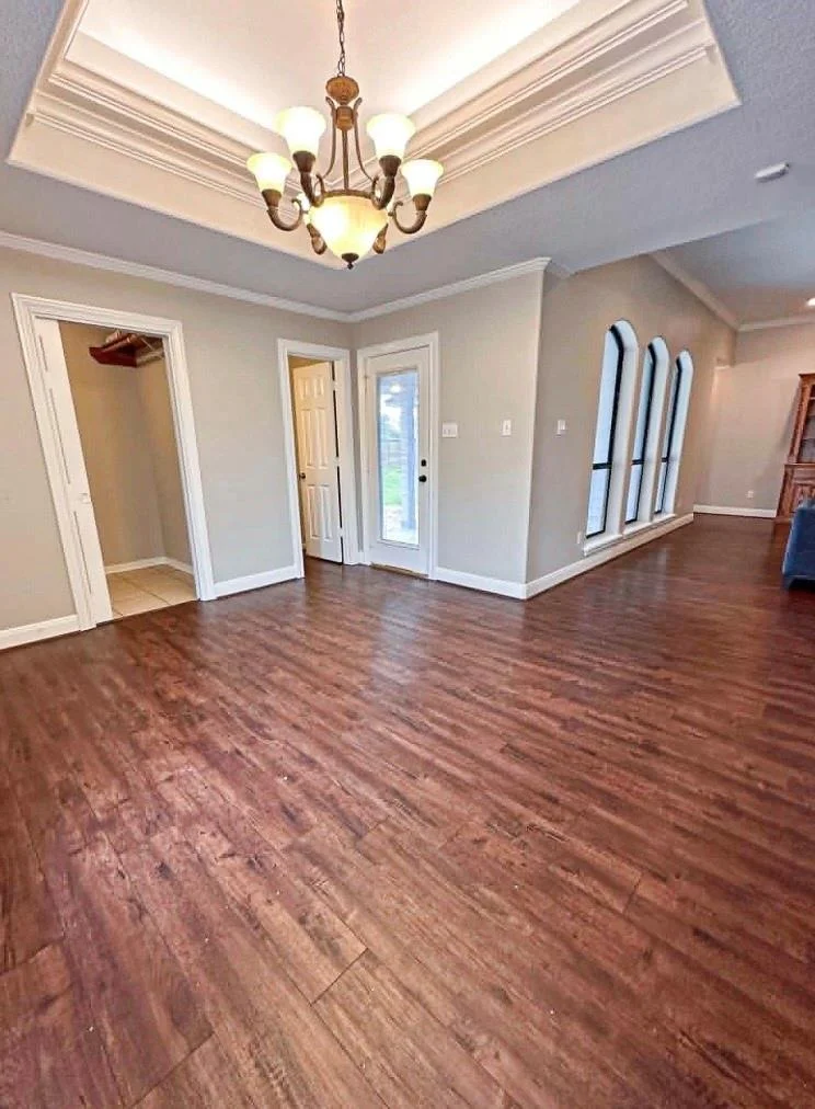 Photo of 301 Williamsburg Avenue