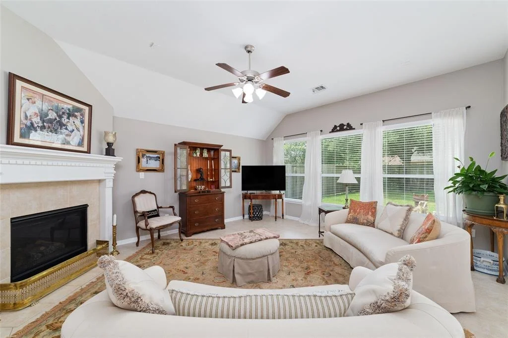 Photo of 28035 Emma Gardens Lane