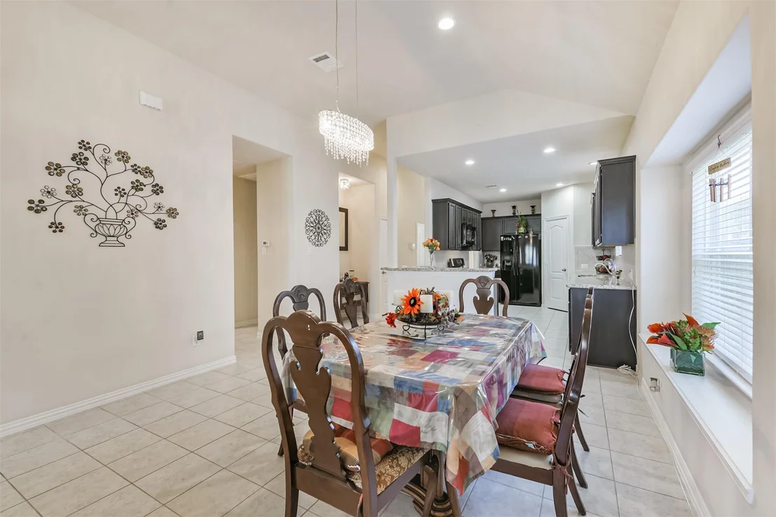 Photo of 7527 Windsor Valley Lane
