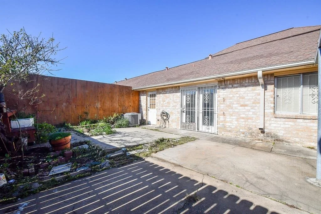Photo of 12251 Sharpview Drive