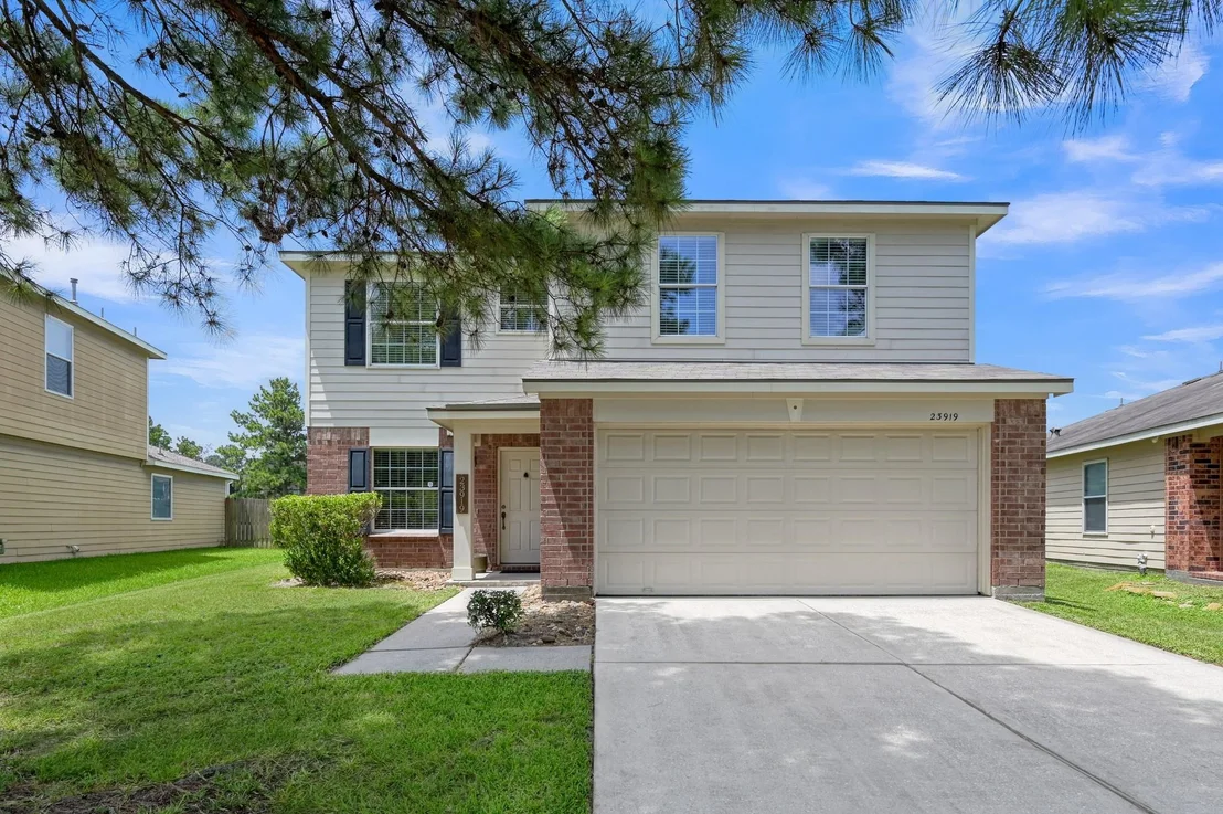 Photo of 23919 Kingbriar Drive