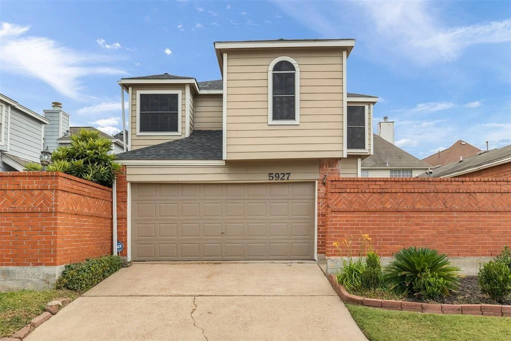 Photo of 5927 Cinnamon Creek Circle