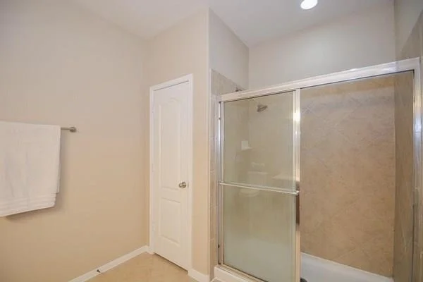 Photo of 623 W Newport Bend