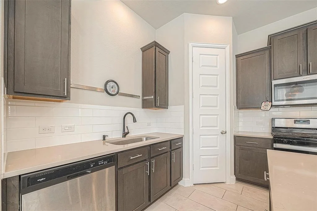 Photo of 17710 White Lightning Way