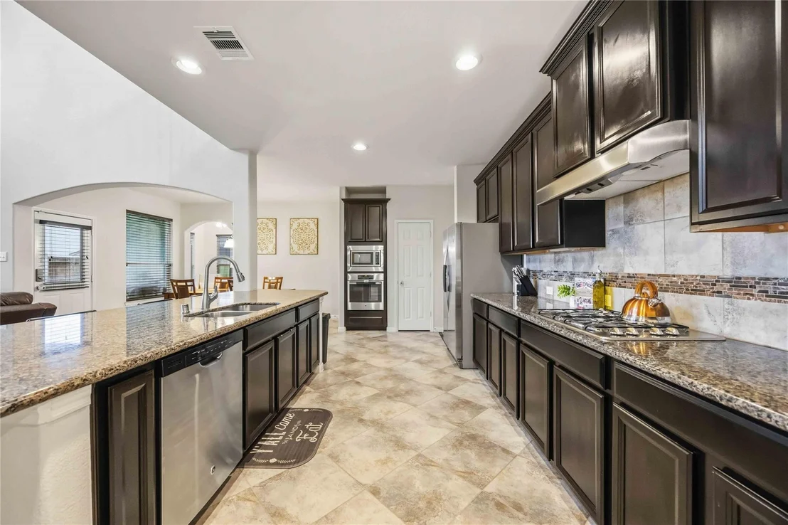 Photo of 12418 Garnet Road