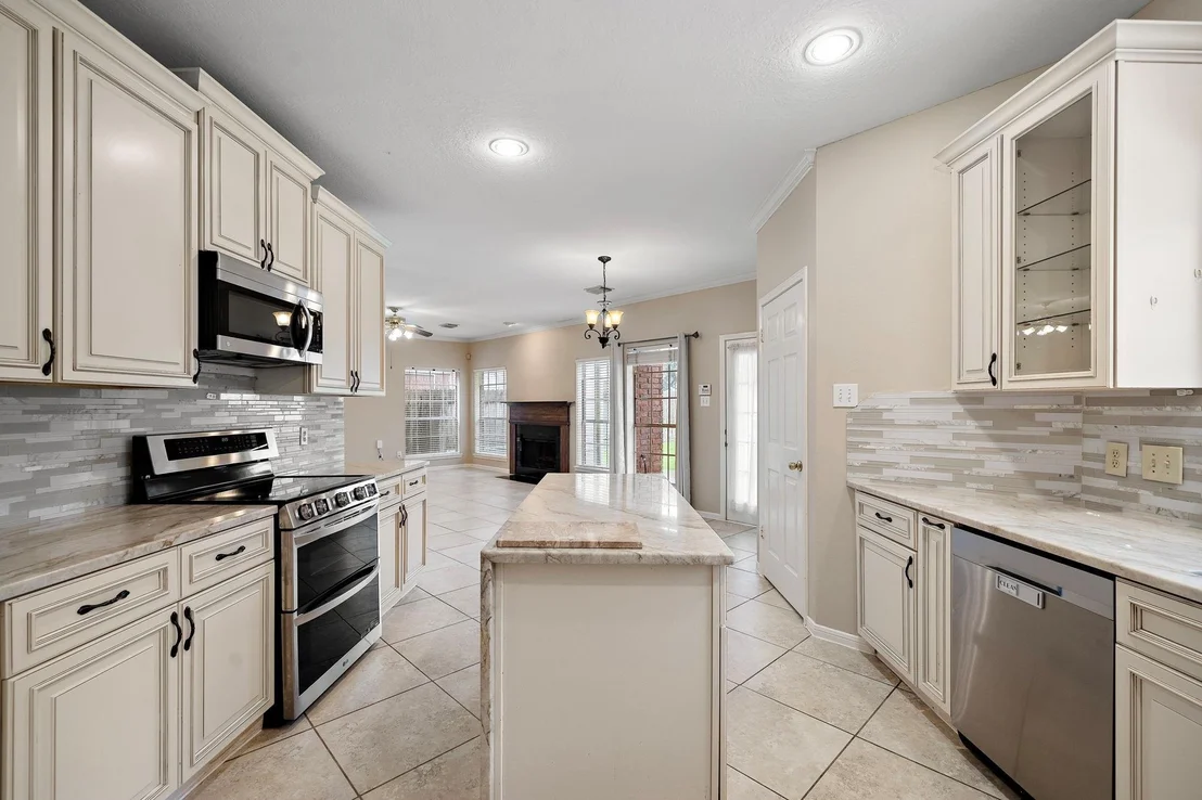 Photo of 5411 Davids Bend Drive