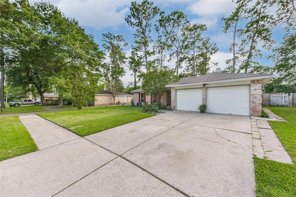 Photo of 23011 Grand Rapids Lane