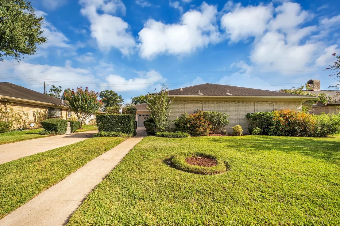Photo of 9106 Willow Meadow Drive