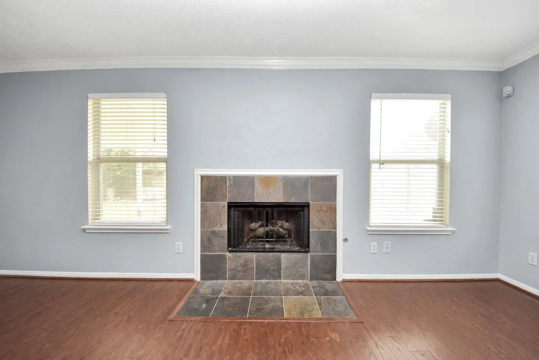 Photo of 7238 Foxshadows Lane