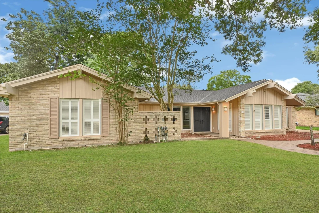 Photo of 1418 Pirates Cove