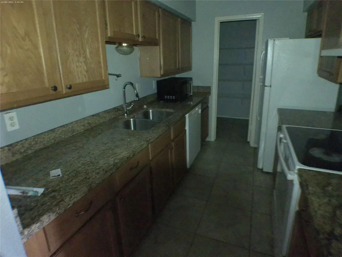 Photo of Unit 310 at 7400 Bellerive Drive