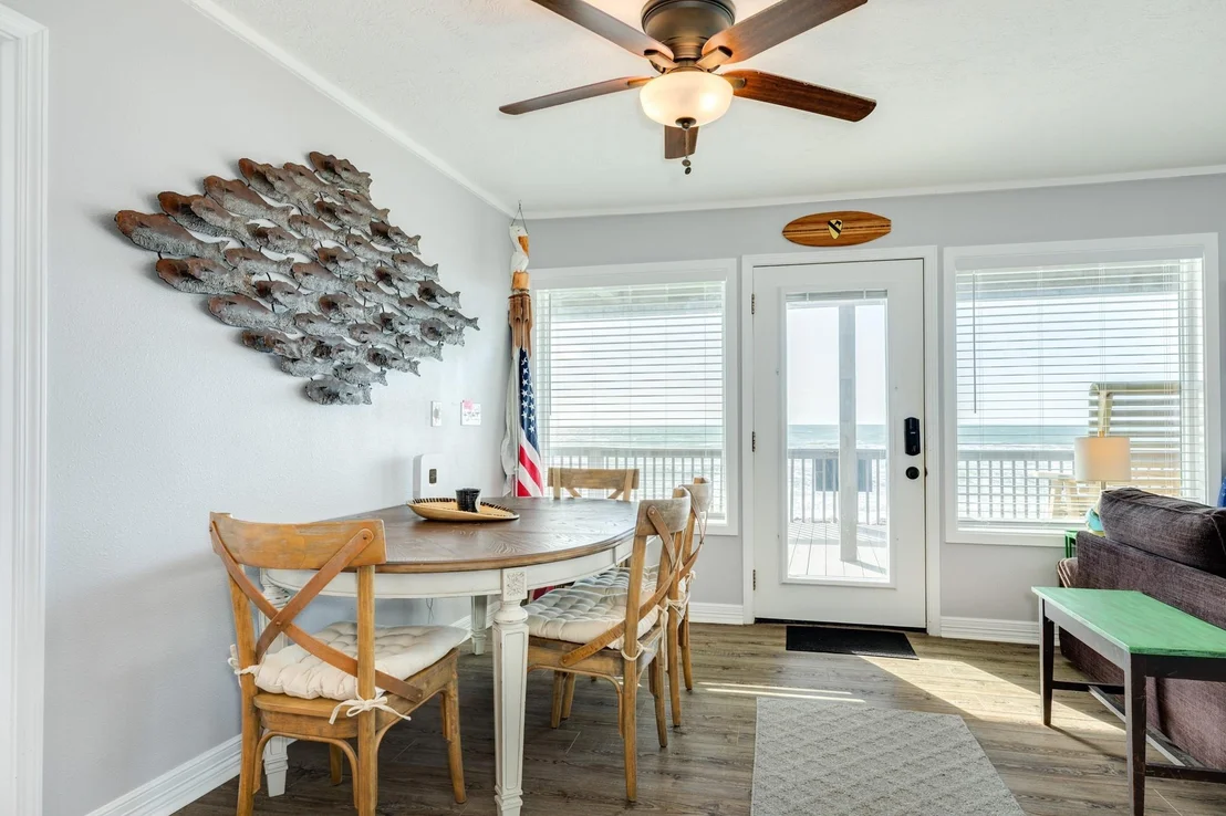 Photo of 722 Beach Drive