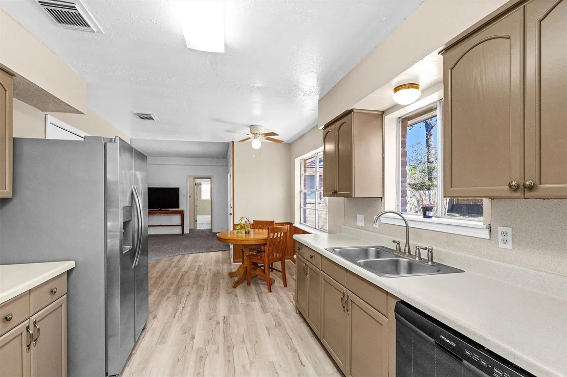 Photo of 23014 Berry Pine Drive