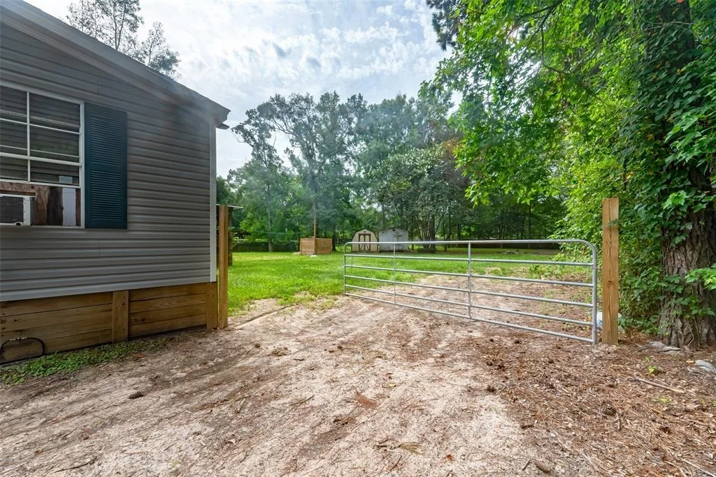 Photo of 17318 Pioneer Trail