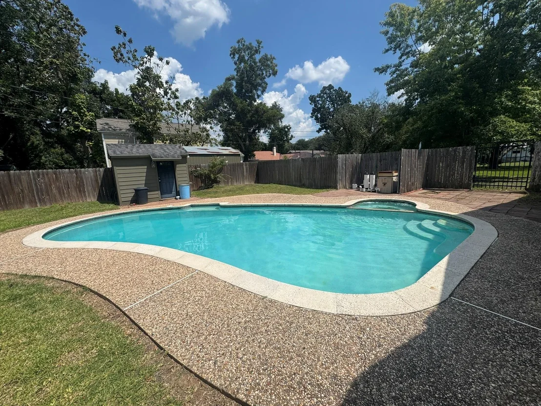 Photo of 815 Merry Lane