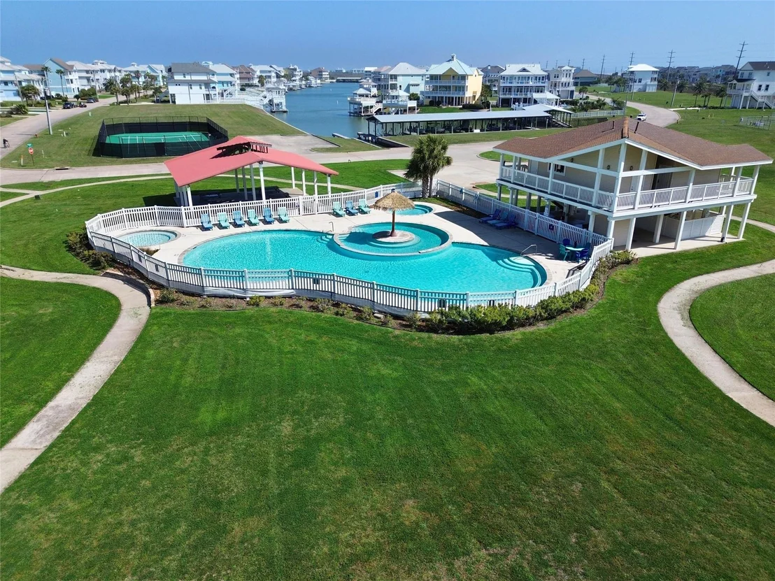 Photo of 3906 Curlew Drive