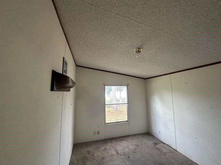 Photo of 9443 1st Street