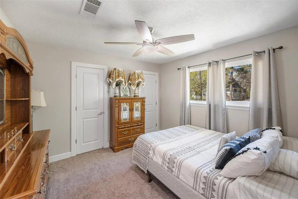 Photo of 6910 King Arthur Court