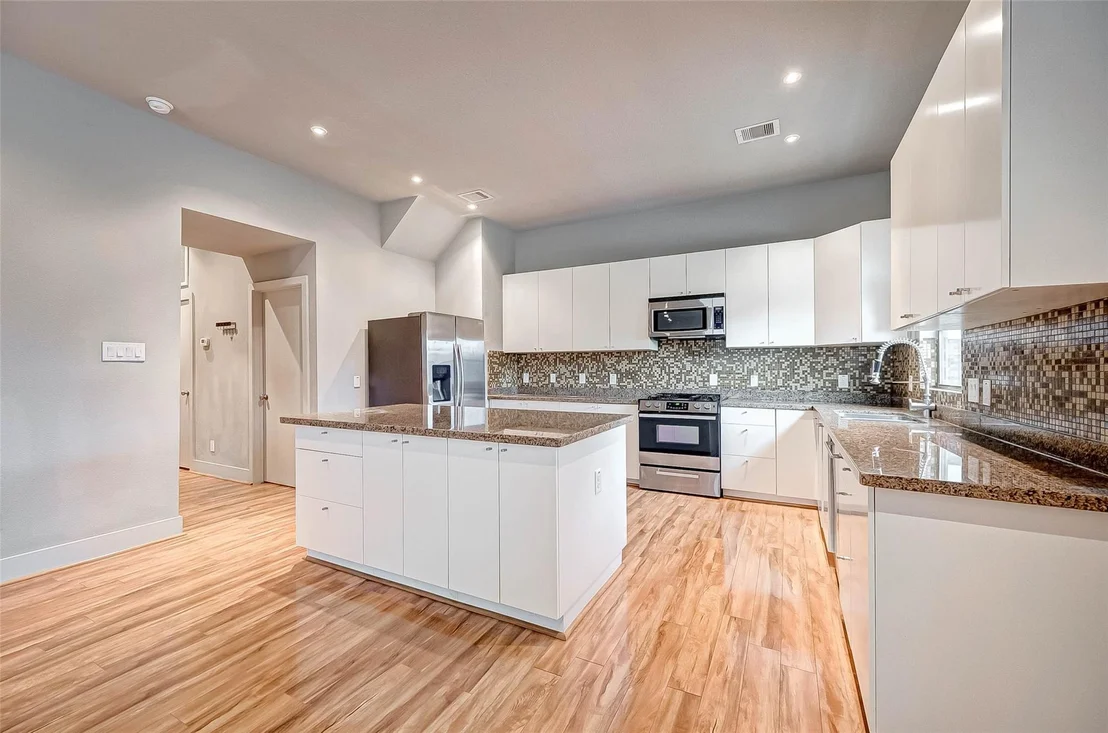 Photo of 5111 Cornish Street