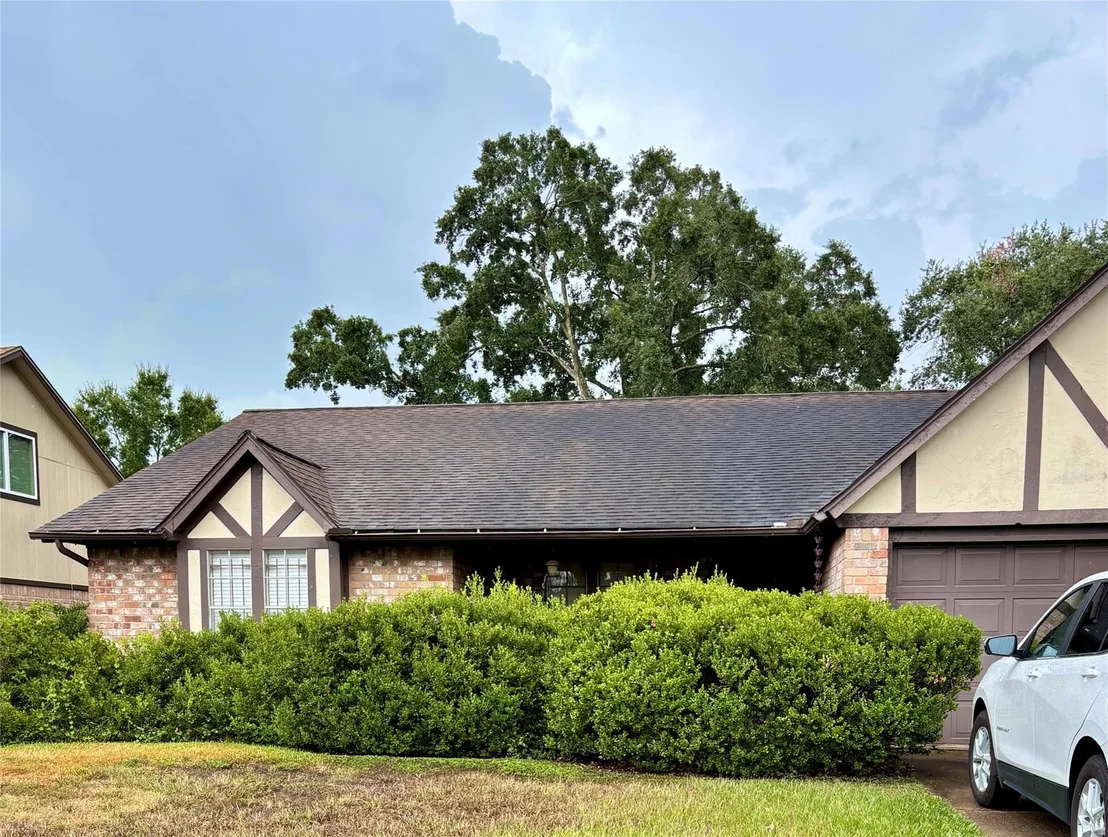 Photo of 22707 Elsinore Drive
