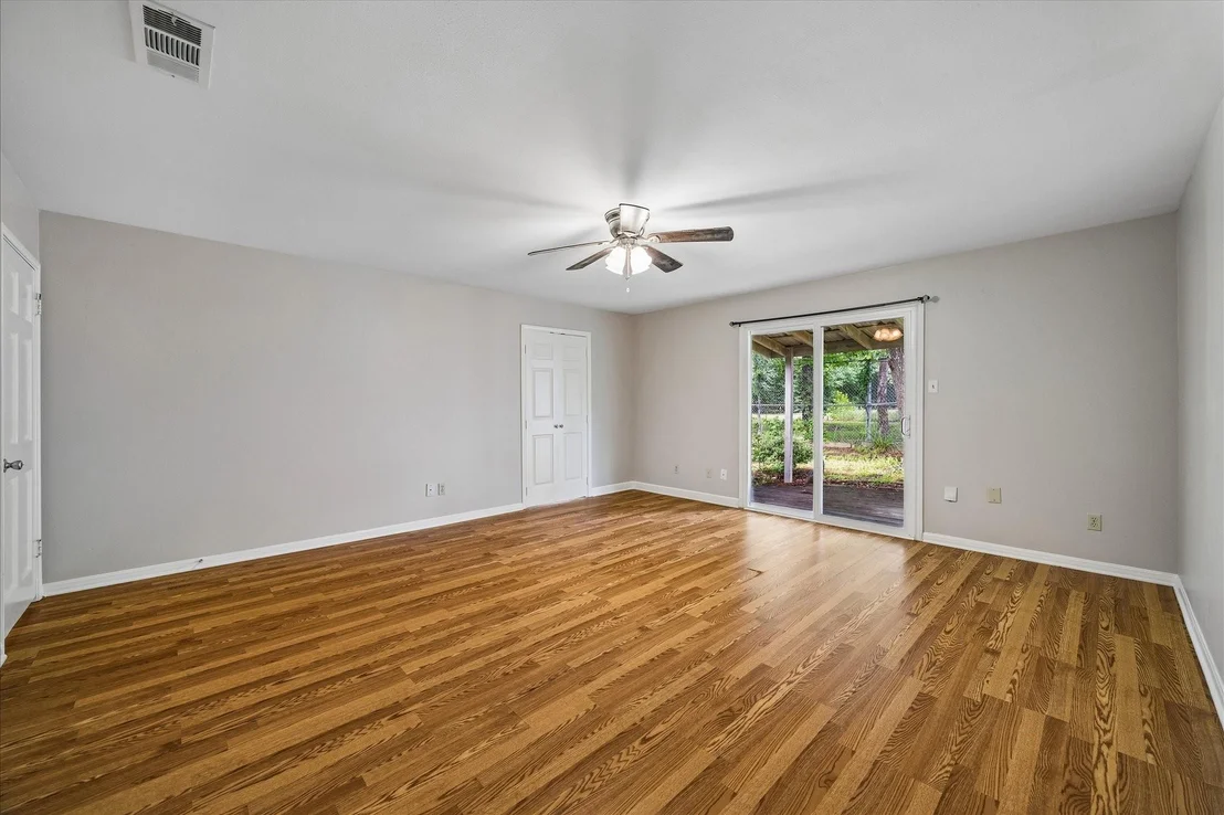 Photo of 17803 Loring Lane