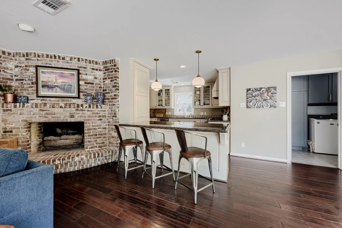 Photo of 13010 Conifer Road