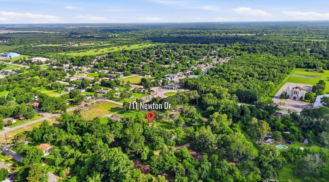 Photo of 711 Newton Drive