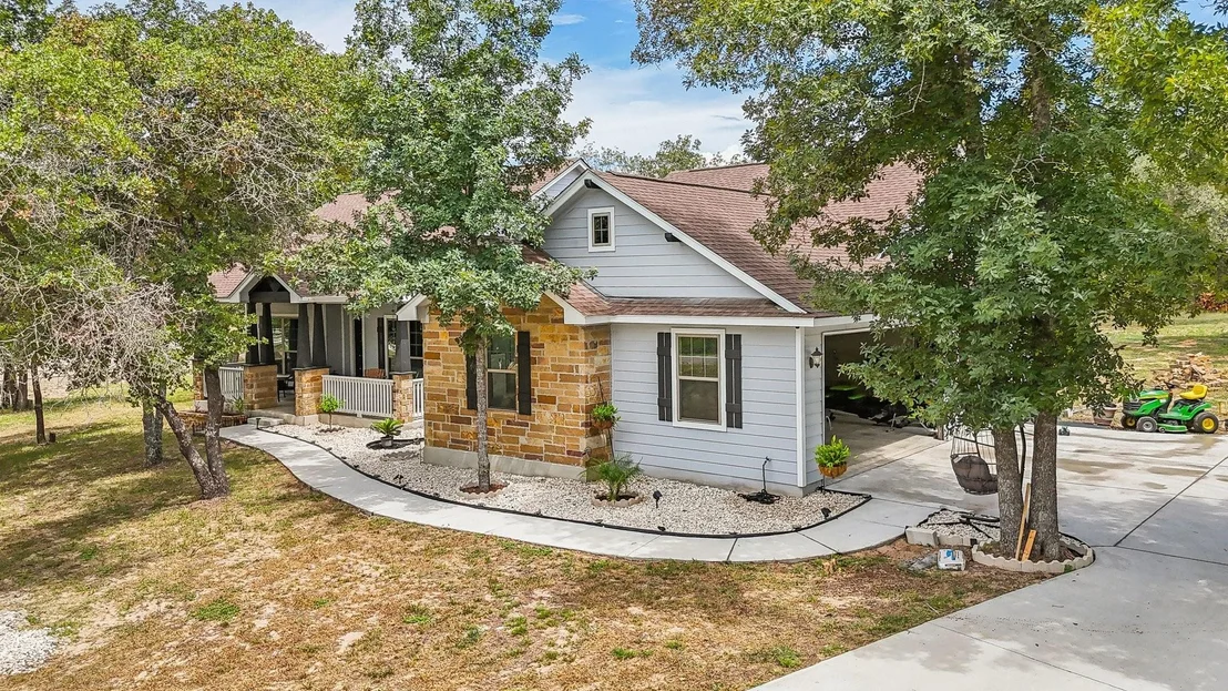 Photo of 114 County Road 6863