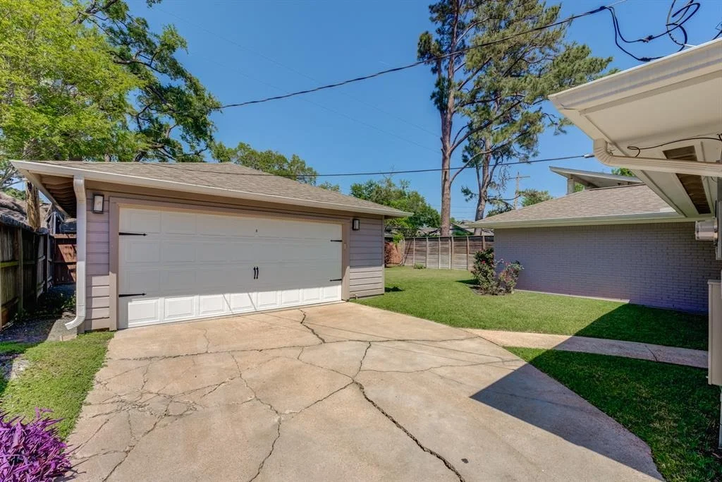 Photo of 2030 Latexo Drive