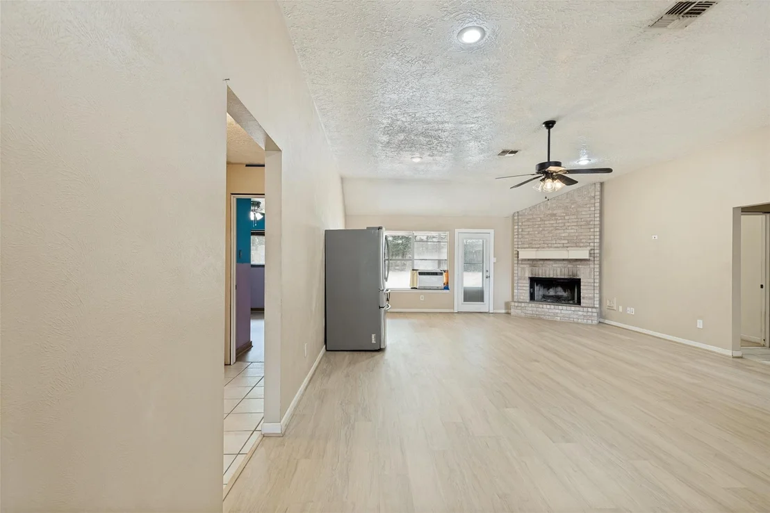 Photo of 221 Tupelo Lane