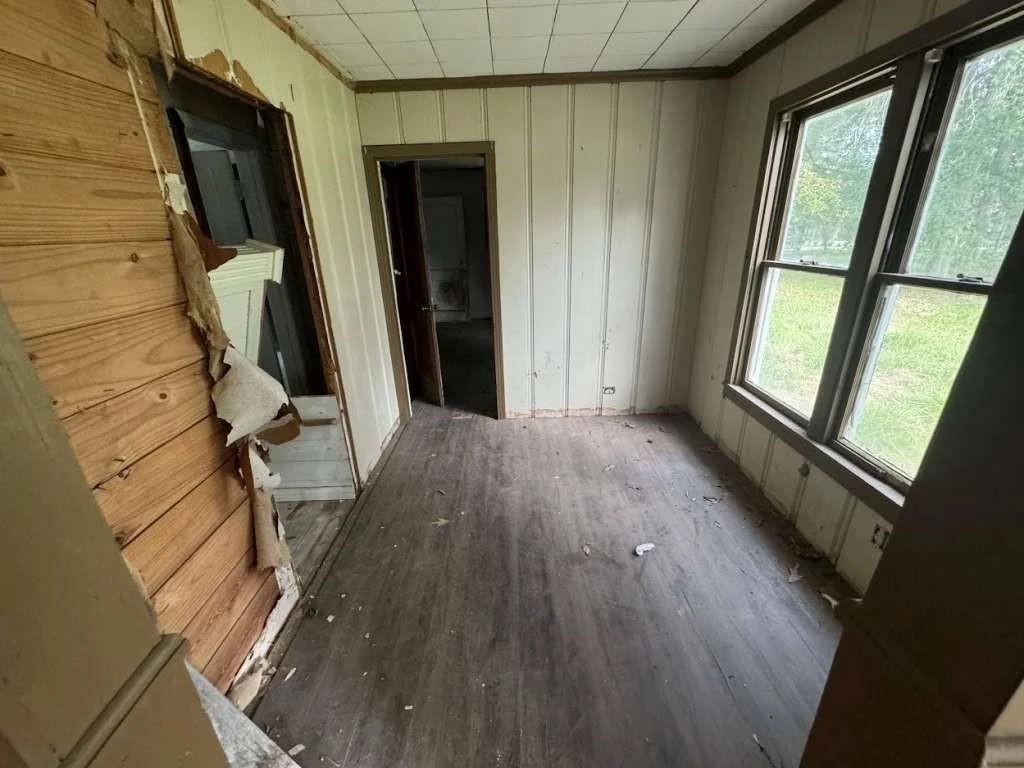 Photo of 410 Shady Lane