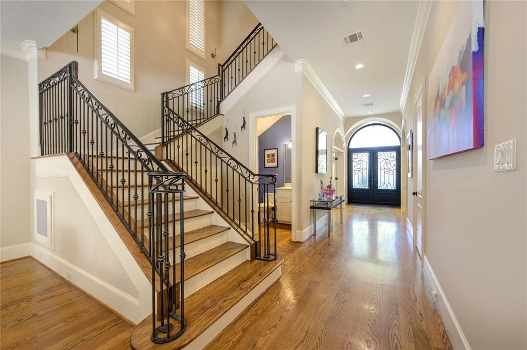 Photo of 4532 Maple Street