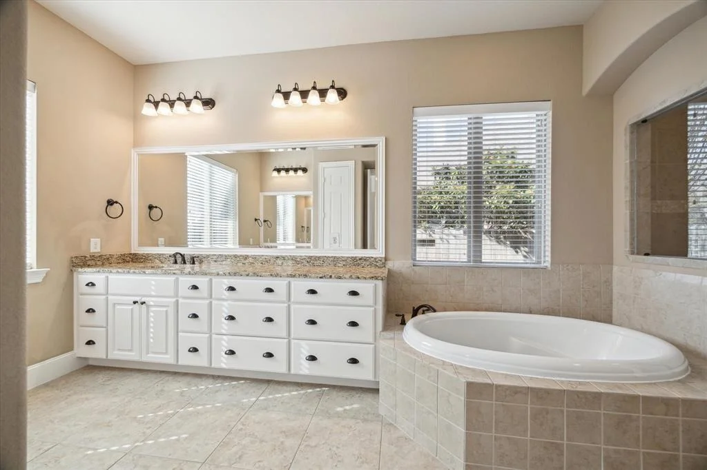 Photo of 6006 Solara Ledge Lane