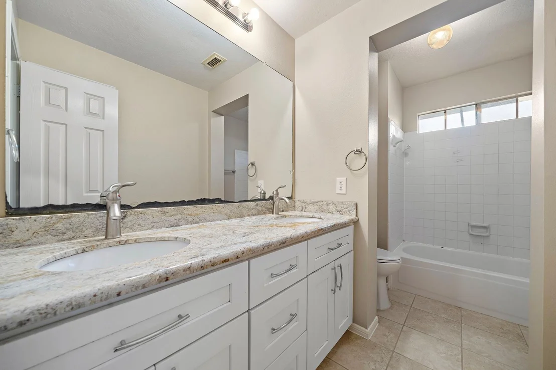 Photo of 5411 Davids Bend Drive