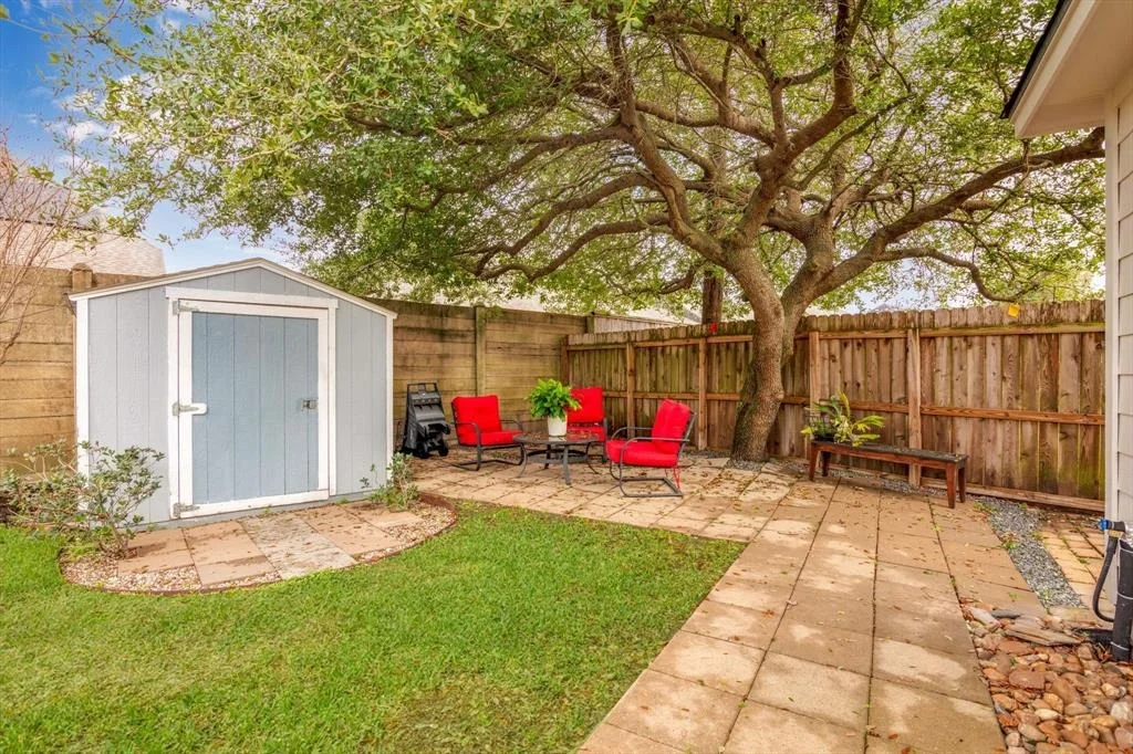 Photo of 4707 Brook Shadow Drive