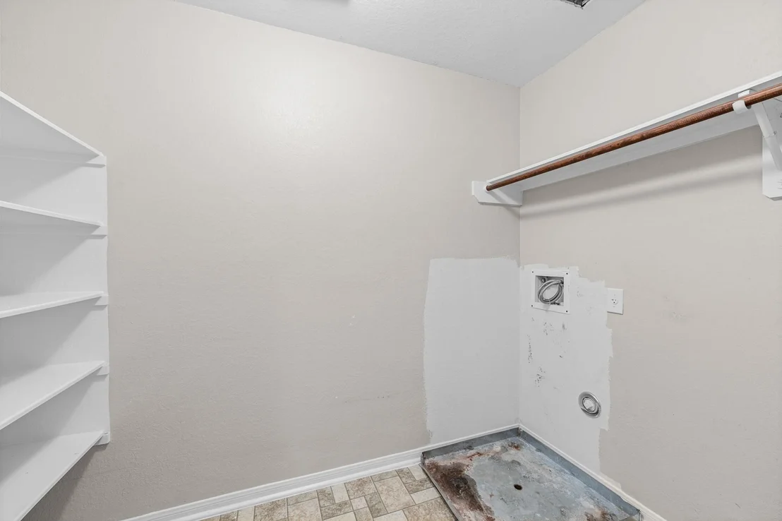 Photo of 7909 Silver Oak Drive