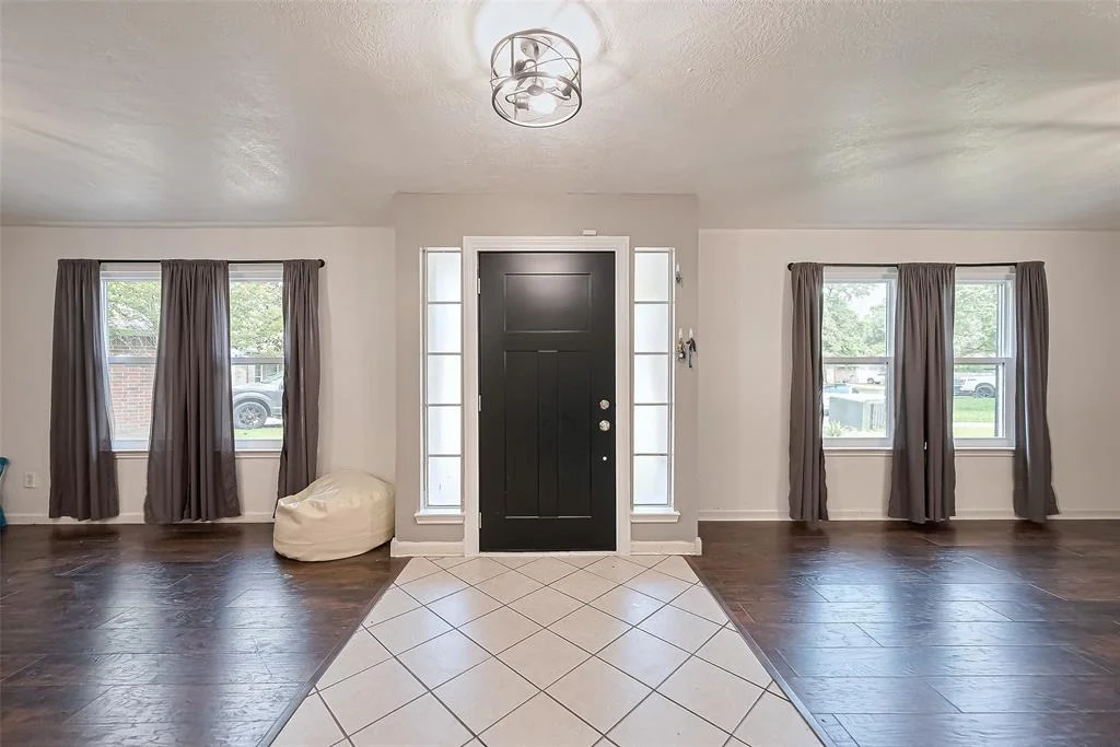 Photo of 18346 Pine Post Court