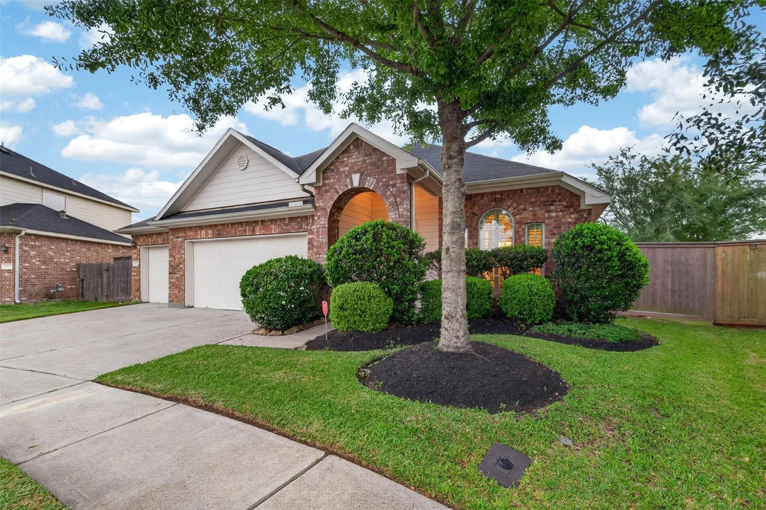 Photo of 873 Grassy Knoll Trail