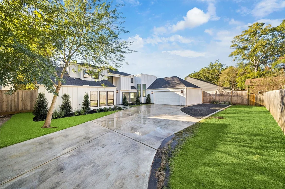 Photo of 533 Rancho Bauer Drive