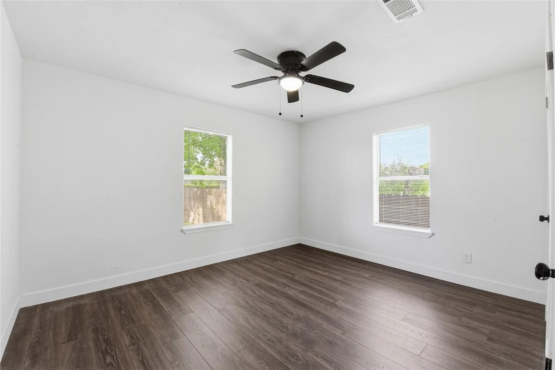Photo of 2217 Creston Drive