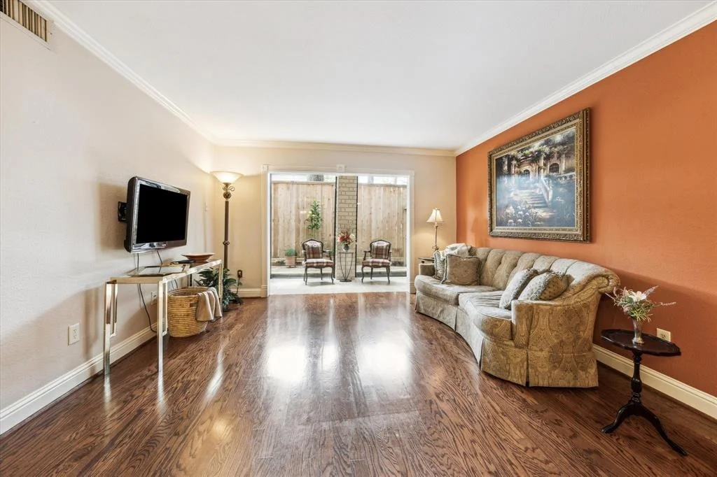 Photo of Unit 68 at 7555 Katy Freeway