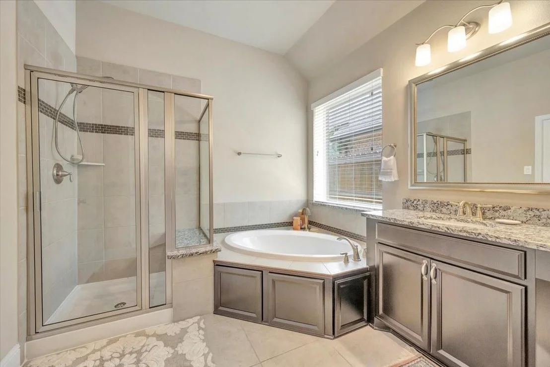 Photo of 640 Pertonila Lane