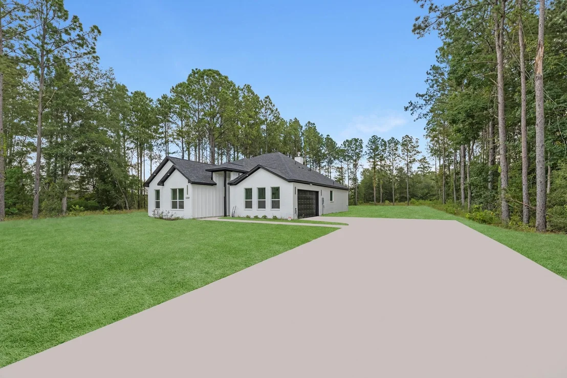 Photo of 1210 Road 6604