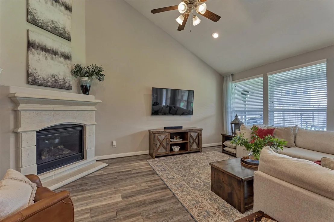 Photo of 15511 Kinder Bluff Lane