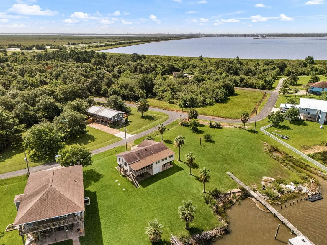 Photo of 8805 Harbour Drive