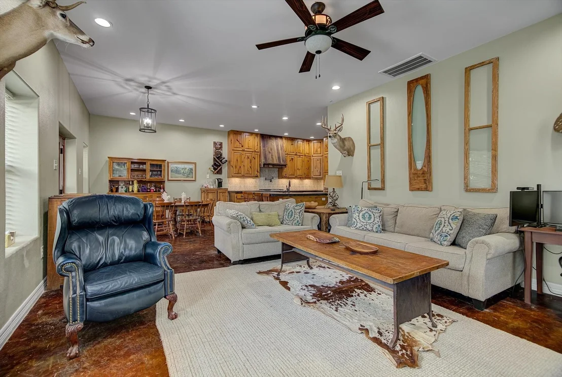 Photo of 13015 Timberridge Drive